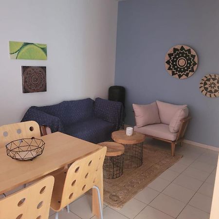 One Bedroom Apartment With Pool Плакиас Экстерьер фото