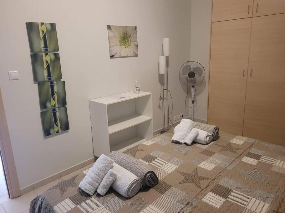 One Bedroom Apartment With Pool Плакиас Экстерьер фото